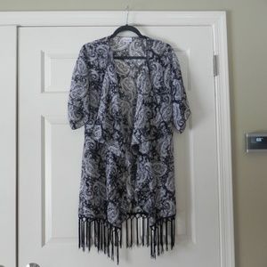 Lularoe Monroe Black Gray White Paisley Small NWOT